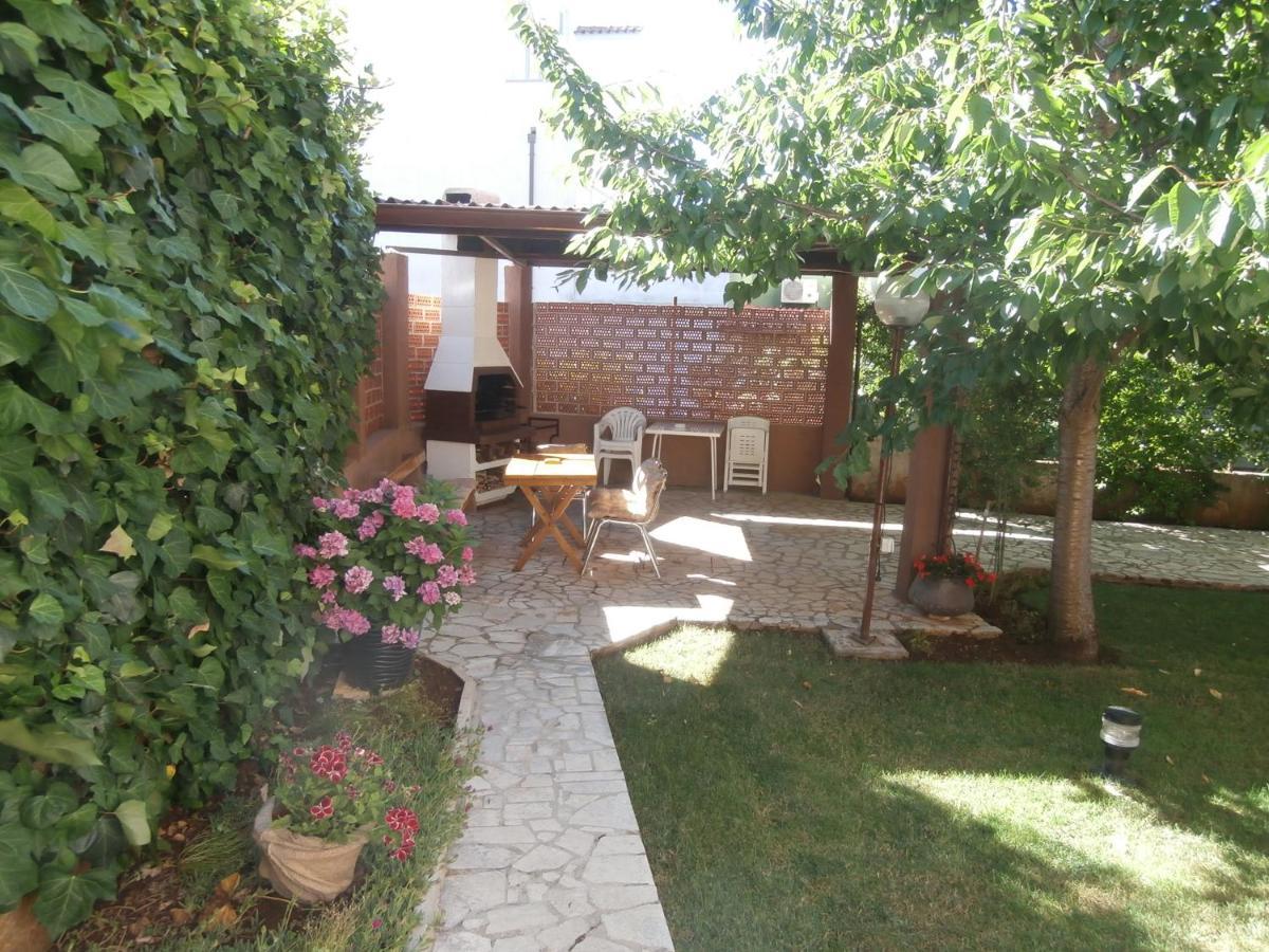 Apartments Mira Krk Кърк Екстериор снимка
