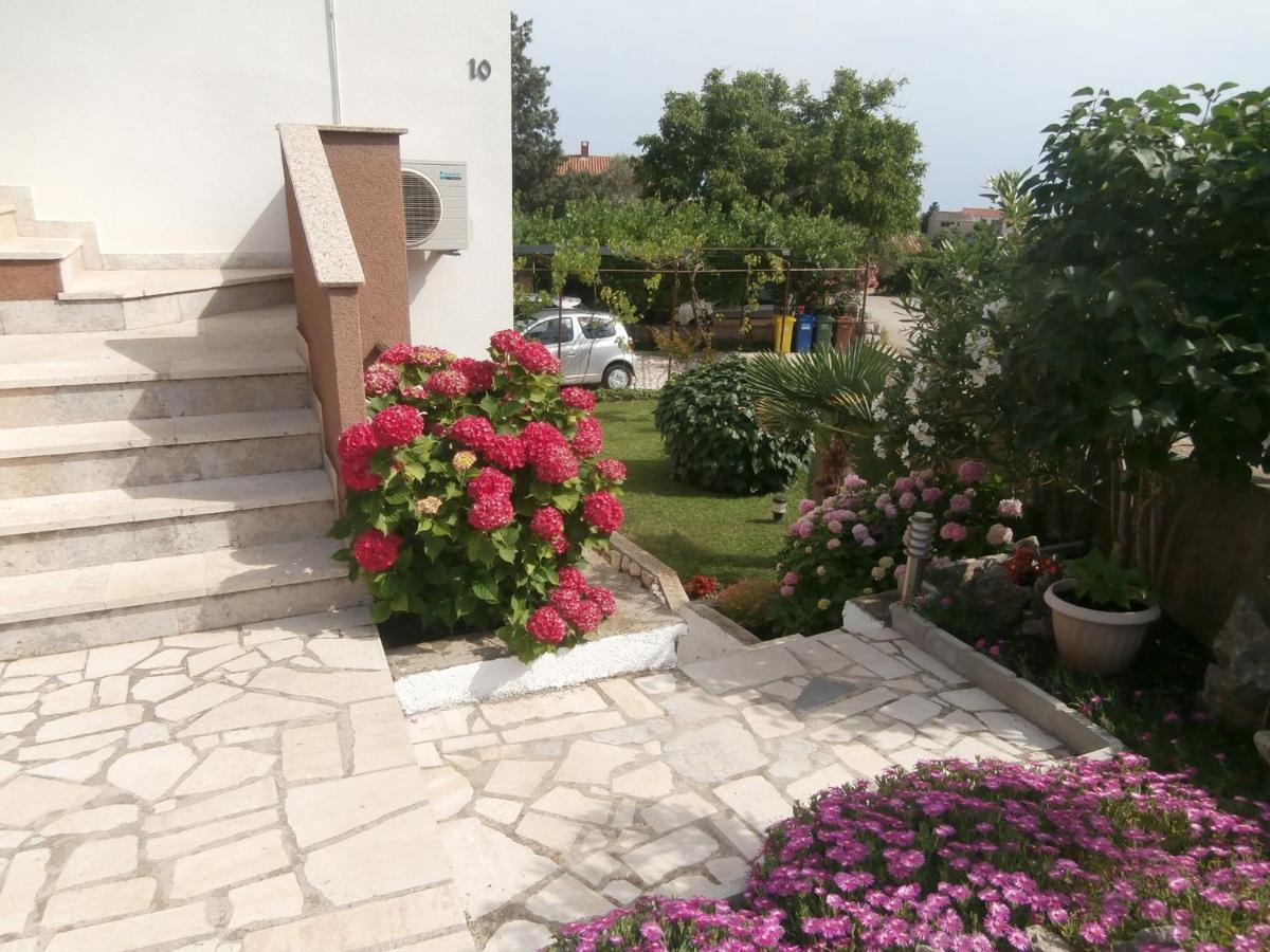 Apartments Mira Krk Кърк Екстериор снимка