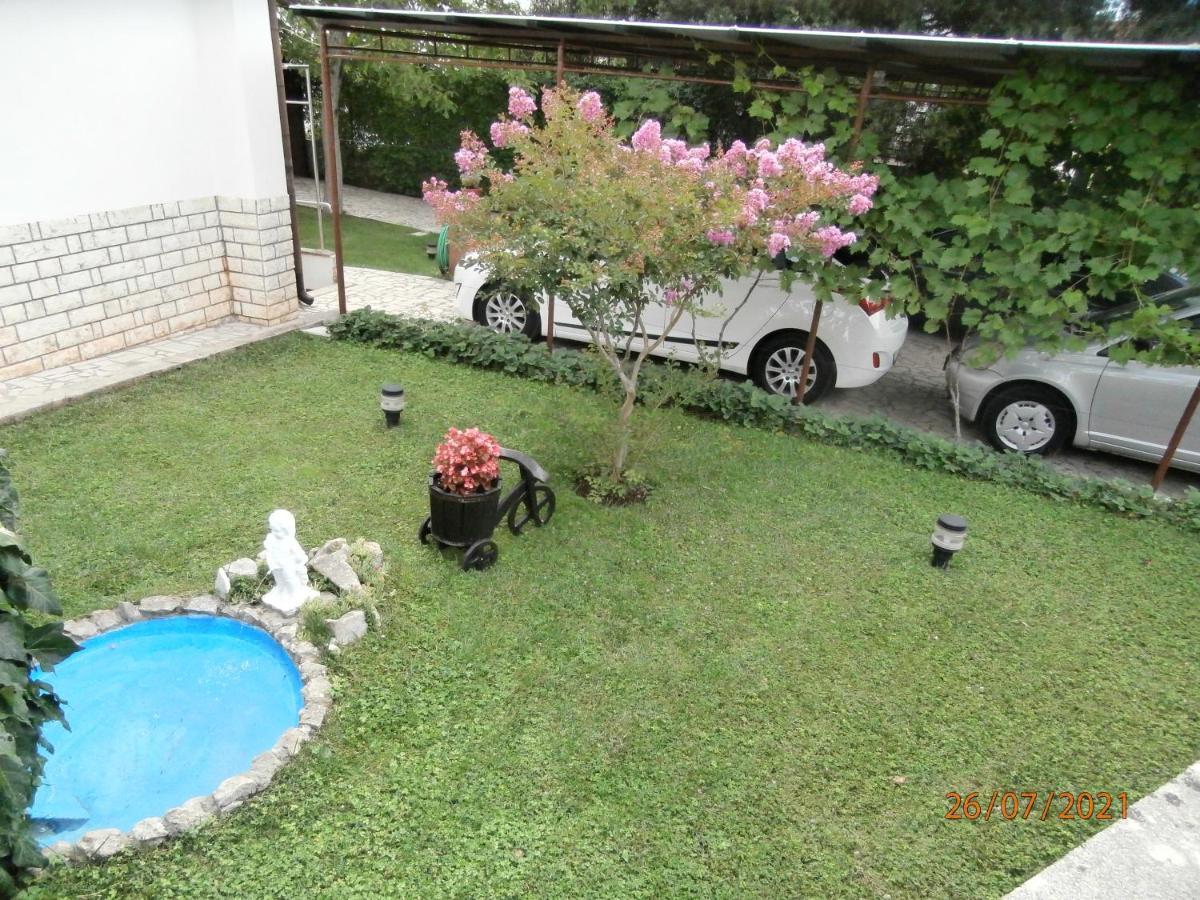 Apartments Mira Krk Кърк Екстериор снимка