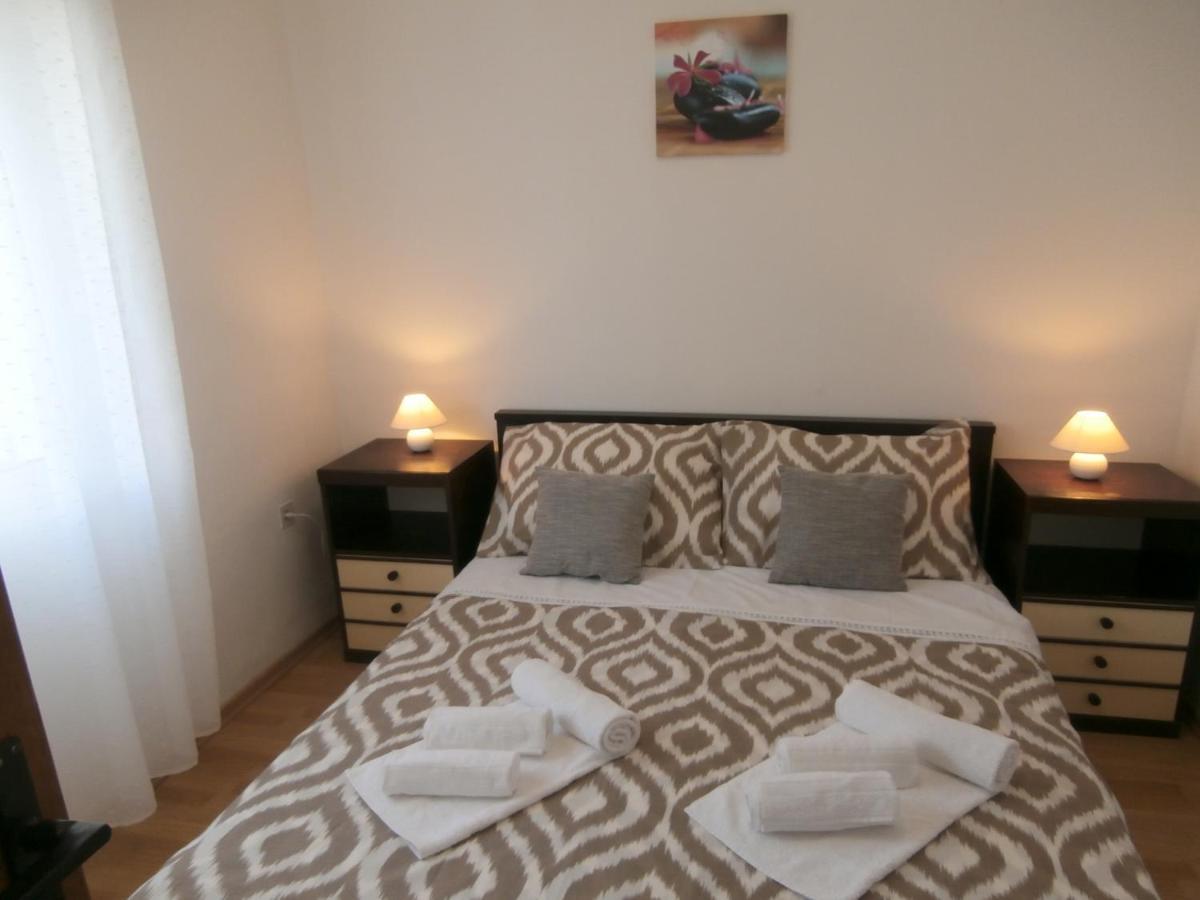 Apartments Mira Krk Кърк Екстериор снимка