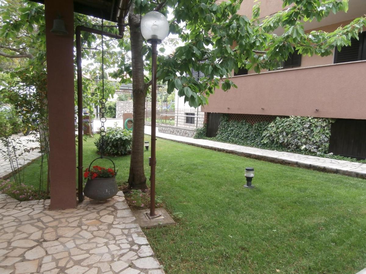Apartments Mira Krk Кърк Екстериор снимка