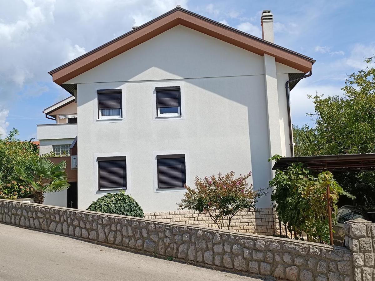 Apartments Mira Krk Кърк Екстериор снимка